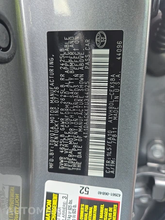 2026 Toyota Camry SE - miniatura 21
