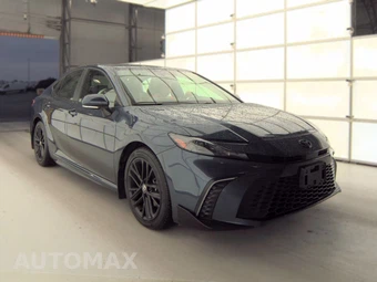 2026 Toyota Camry SE - miniatura 3