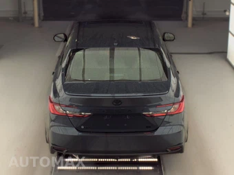 2026 Toyota Camry SE - miniatura 5