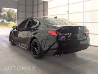 2026 Toyota Camry SE - miniatura 8
