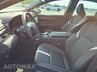 2026 Toyota Camry SE - miniatura 13