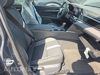 2026 Toyota Camry SE - miniatura 14