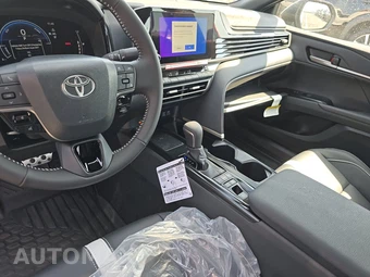 2026 Toyota Camry SE - miniatura 17