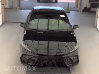 2026 Toyota Camry SE - miniatura 2