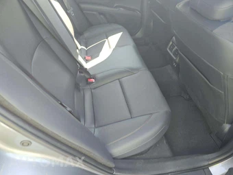 2026 Toyota Camry XLE - miniatura 16