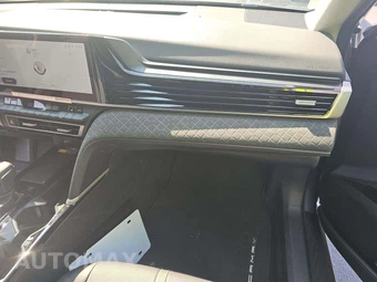 2026 Toyota Camry XLE - miniatura 19