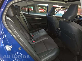 2026 Toyota Camry XLE - miniatura 16