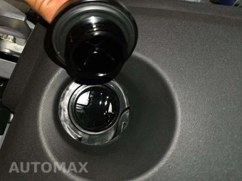 2026 Toyota Camry XLE - miniatura 24