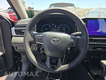 2026 Toyota Camry XLE - miniatura 10