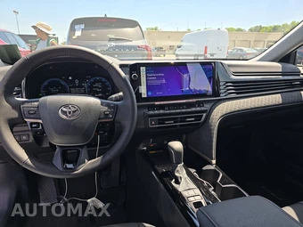2026 Toyota Camry XLE - miniatura 11
