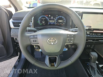 2026 Toyota Camry XLE - miniatura 10