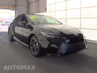 2026 Toyota Camry XLE - miniatura 3