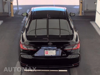 2026 Toyota Camry XLE - miniatura 5
