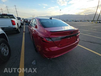 2026 Toyota Camry XSE - miniatura 6