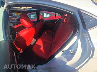 2026 Toyota Camry XSE - miniatura 13