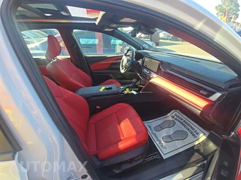 2026 Toyota Camry XSE - miniatura 18