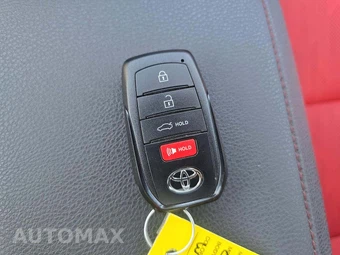 2026 Toyota Camry XSE - miniatura 8