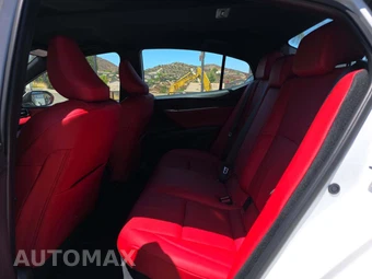 2026 Toyota Camry XSE - miniatura 13