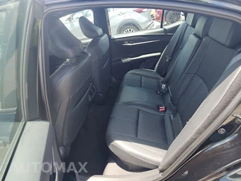 2026 Toyota Camry XSE - miniatura 13