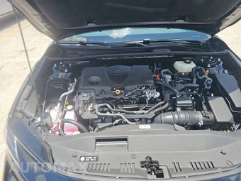 2026 Toyota Camry XSE - miniatura 15