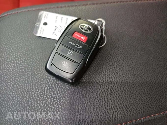 2026 Toyota Camry XSE - miniatura 7