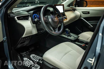 2026 Toyota Corolla Cross L - miniatura 8