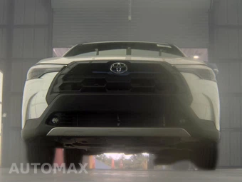 2026 Toyota Corolla Cross XLE - miniatura 3