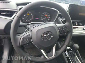 2026 Toyota Corolla Hatchback SE - miniatura 10