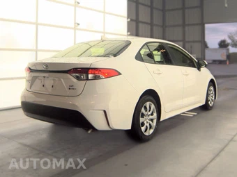 2026 Toyota Corolla Hybrid LE Sedan - miniatura 4