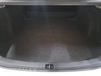 2026 Toyota Corolla LE Sedan - miniatura 16