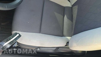 2026 Toyota Corolla LE Sedan - miniatura 27
