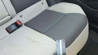 2026 Toyota Corolla LE Sedan - miniatura 33