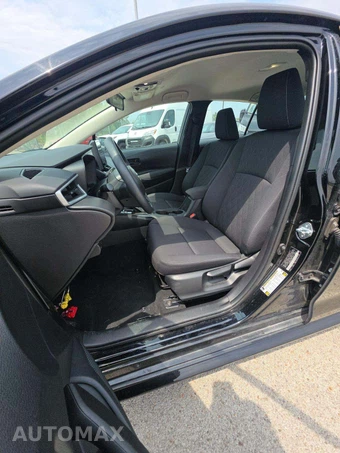 2026 Toyota Corolla LE Sedan - miniatura 3