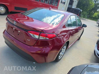 2026 Toyota Corolla LE Sedan – miniatura 3