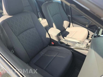 2026 Toyota Corolla LE Sedan - miniatura 18