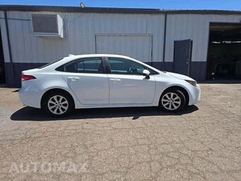 2026 Toyota Corolla LE Sedan - miniatura 4