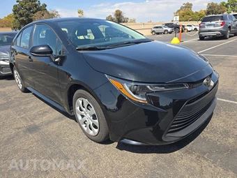 2026 Toyota Corolla LE Sedan - miniatura 3