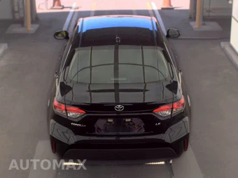 2026 Toyota Corolla LE Sedan - miniatura 5