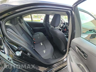 2026 Toyota Corolla LE Sedan - miniatura 16