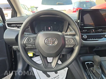 2026 Toyota Corolla LE Sedan - miniatura 10