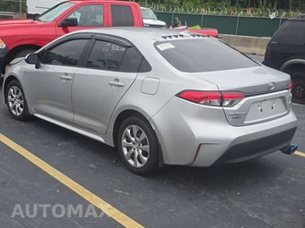 2026 Toyota Corolla LE Sedan - miniatura 6