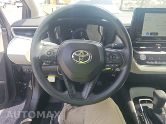 2026 Toyota Corolla LE Sedan - miniatura 10