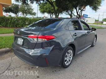 2026 Toyota Corolla LE Sedan - miniatura 3