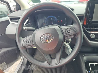 2026 Toyota Corolla LE Sedan - miniatura 10