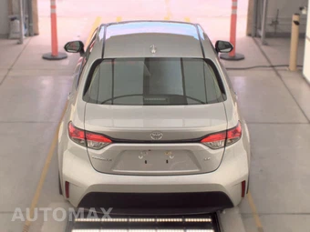 2026 Toyota Corolla LE Sedan - miniatura 5