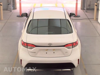 2026 Toyota Corolla LE Sedan - miniatura 5