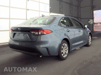 2026 Toyota Corolla LE Sedan - miniatura 4