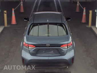 2026 Toyota Corolla LE Sedan - miniatura 5