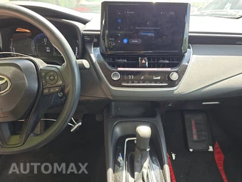 2026 Toyota Corolla LE Sedan - miniatura 11