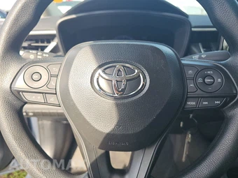 2026 Toyota Corolla LE Sedan - miniatura 10